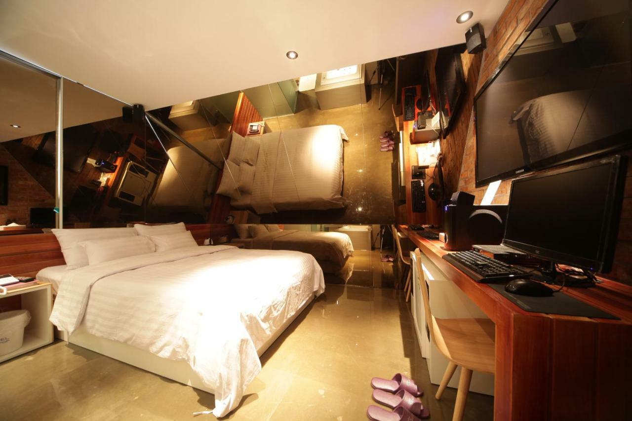 Hotel Pop Jongno Seúl Exterior foto