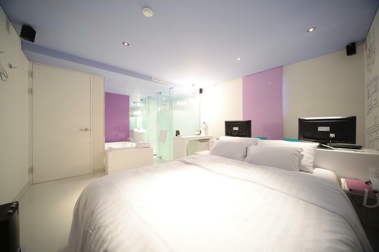 Hotel Pop Jongno Seúl Exterior foto